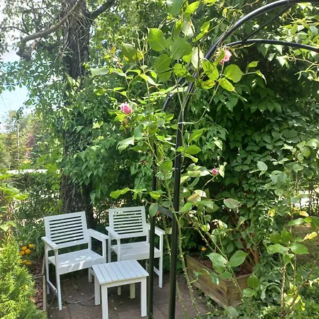 Greenthumb Praska Apartmán *