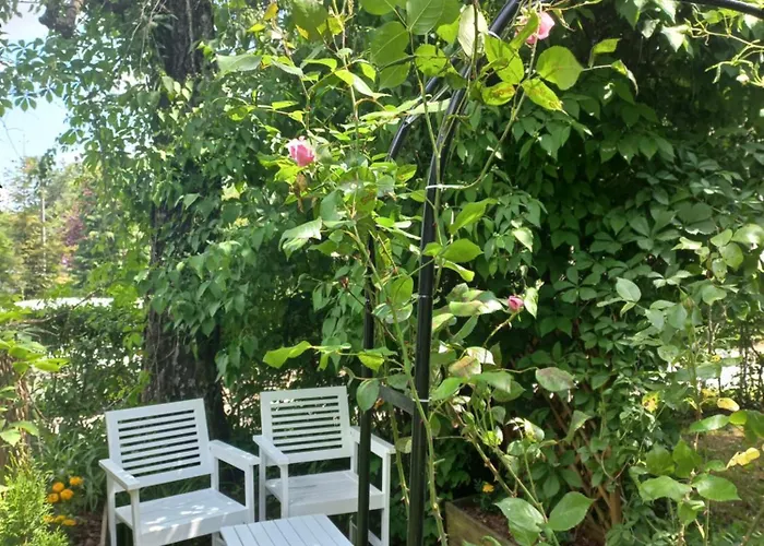 Greenthumb Praska Appartement *