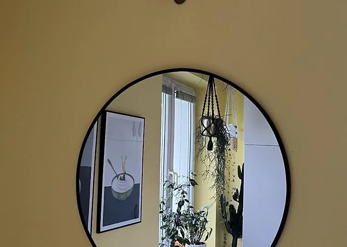 Greenthumb Praska Apartment